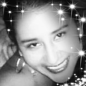 Meet your Posher, Alejandra